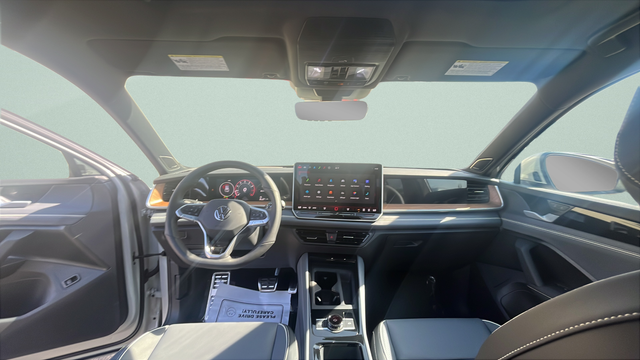 2026 Volkswagen Tiguan 2.0T SEL R-Line Turbo