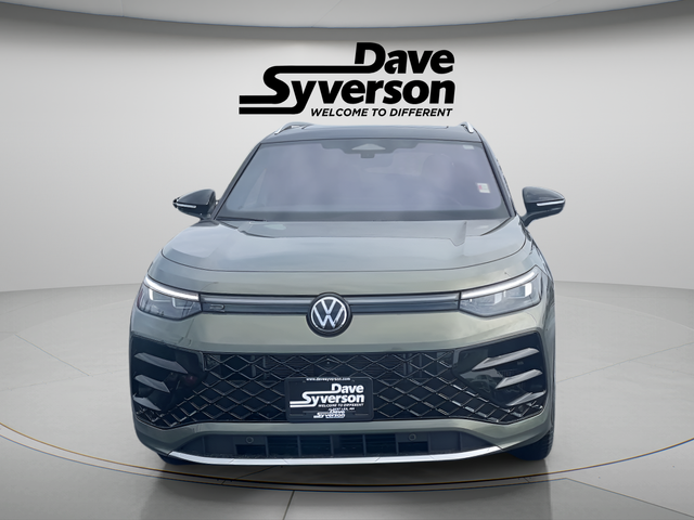 2026 Volkswagen Tiguan 2.0T SEL R-Line Turbo