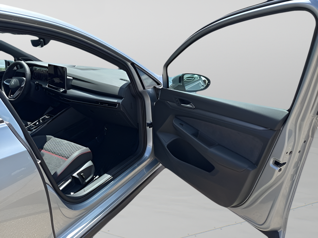 2025 Volkswagen Golf GTI 2.0T SE