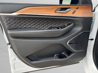 2024 Jeep Grand Cherokee Summit