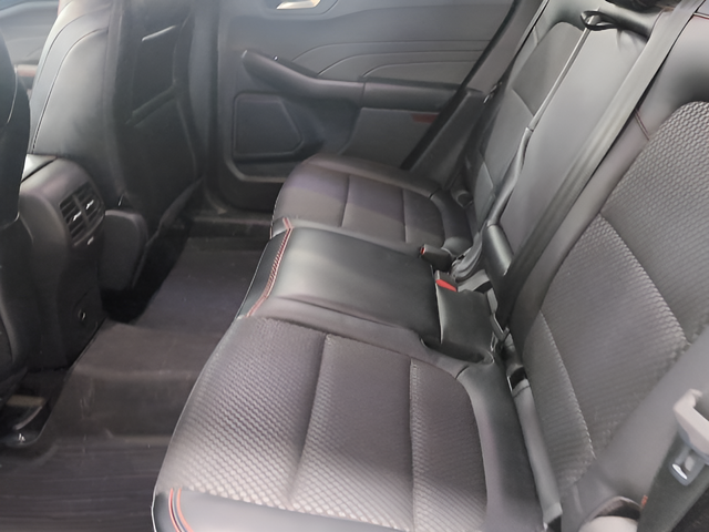 2024 Ford Escape ST-Line Select