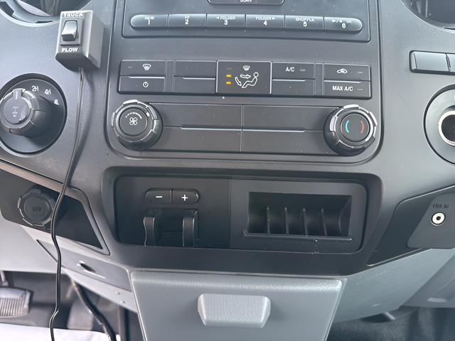 2011 Ford F-350SD XL