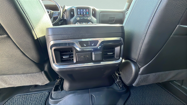 2023 GMC Sierra 3500HD Denali