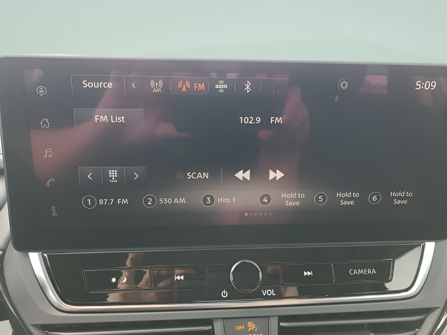 2025 Nissan Altima 2.5 SR