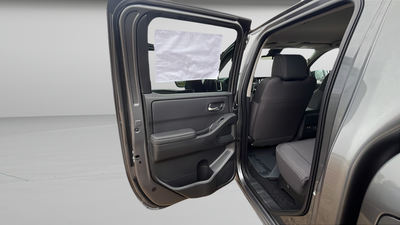 2027 Nissan Frontier SV
