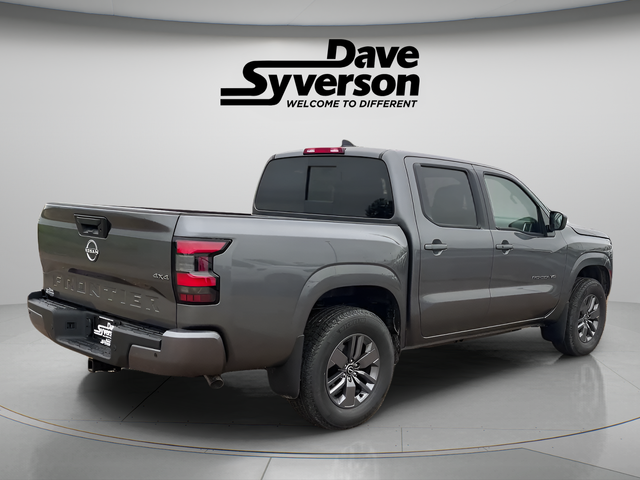2027 Nissan Frontier SV