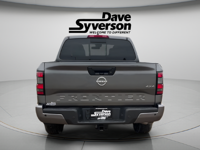 2027 Nissan Frontier SV