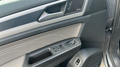 2022 Volkswagen Atlas 3.6L V6 SEL Premium R-Line