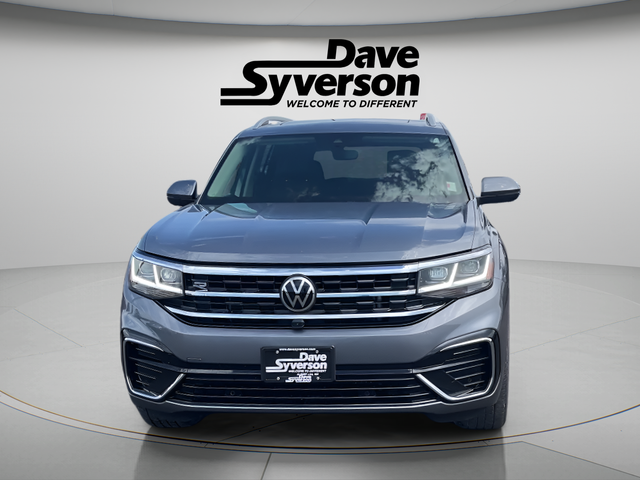 Used 2022 Volkswagen Atlas SEL Premium R-Line with VIN 1V2FR2CA9NC506964 for sale in Albert Lea, Minnesota