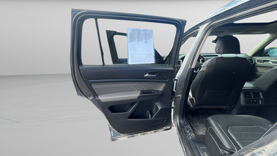 2022 Volkswagen Atlas 3.6L V6 SEL Premium R-Line