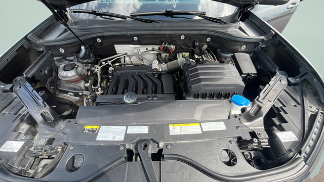 2022 Volkswagen Atlas 3.6L V6 SEL Premium R-Line