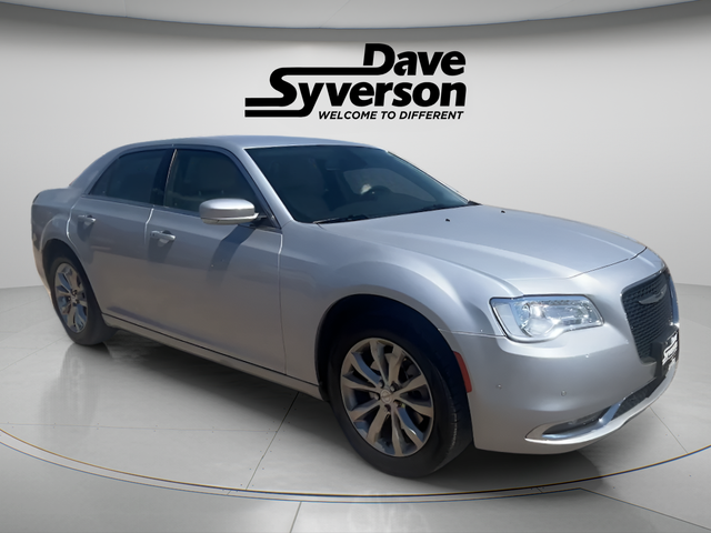 2021 Chrysler 300 Touring