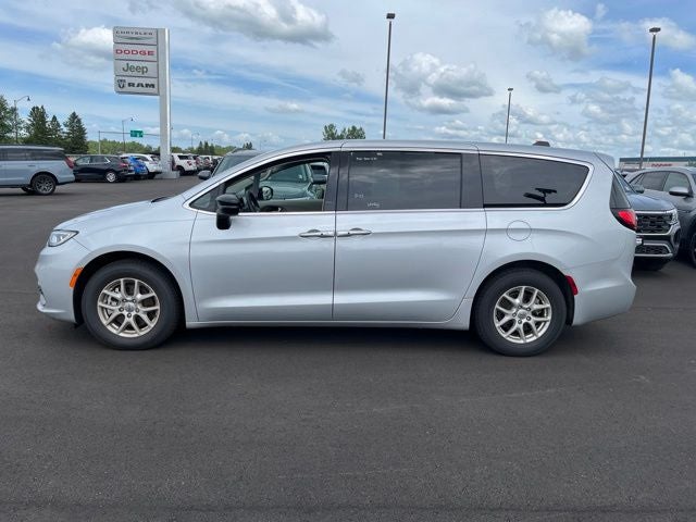 Used 2024 Chrysler Pacifica Touring L with VIN 2C4RC1BG7RR179591 for sale in Albert Lea, Minnesota