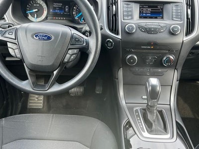 2016 Ford Edge SE