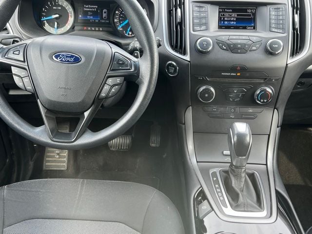 2016 Ford Edge SE