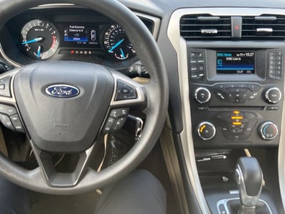 2013 Ford Fusion SE
