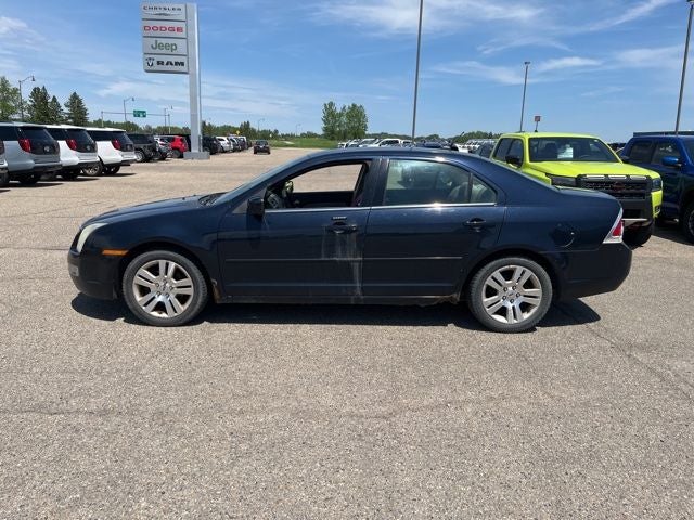 Used 2008 Ford Fusion SEL with VIN 3FAHP08168R200832 for sale in Albert Lea, Minnesota