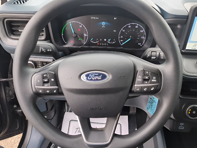 2024 Ford Maverick XL