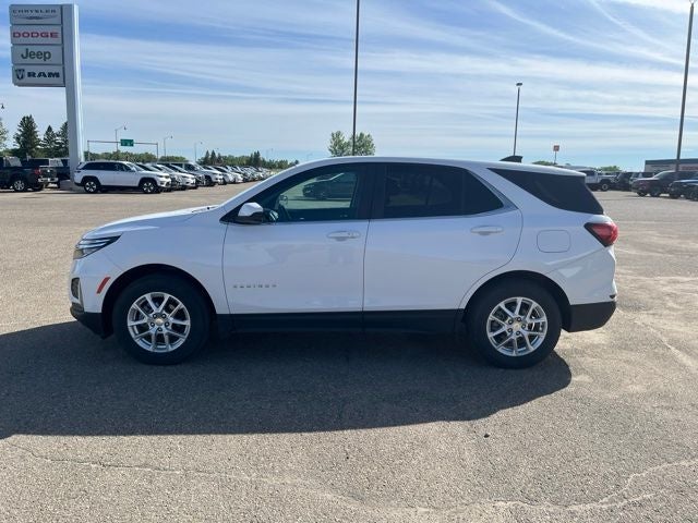 Used 2022 Chevrolet Equinox LT with VIN 3GNAXUEV7NL270677 for sale in Albert Lea, Minnesota