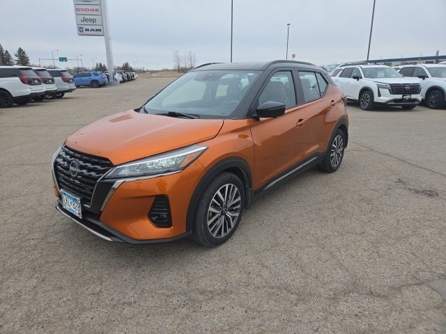 2024 Nissan Kicks SR