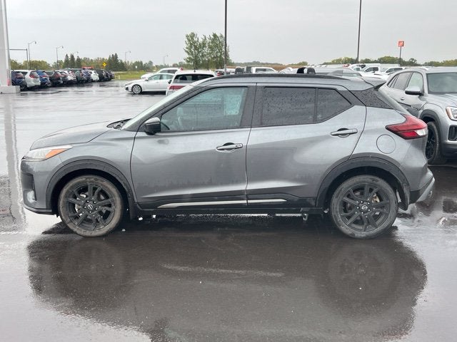Used 2023 Nissan Kicks SR with VIN 3N1CP5DV8PL517624 for sale in Albert Lea, MN