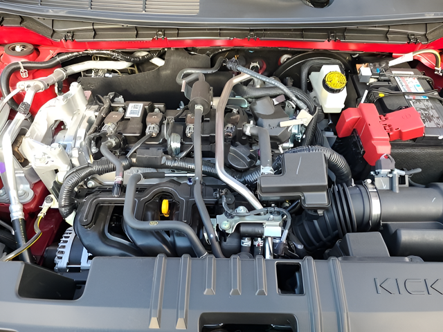 2026 Nissan Kicks SR