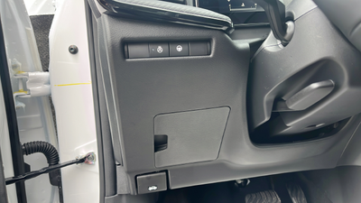 2027 Nissan Kicks SR