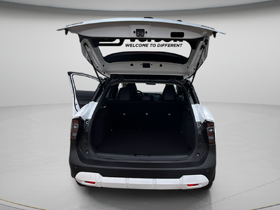 2027 Nissan Kicks SR