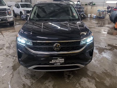 2023 Volkswagen Taos 1.5T SE