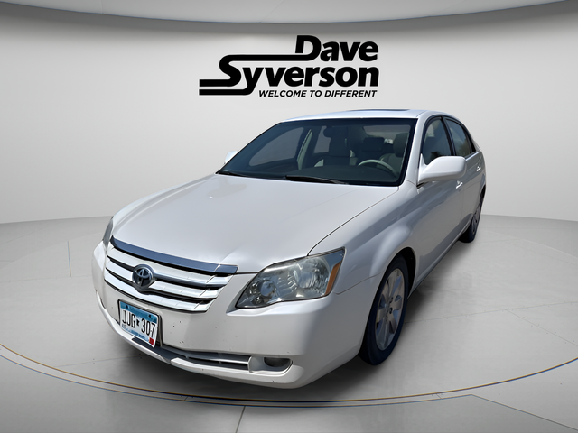 2007 Toyota Avalon XL's photo