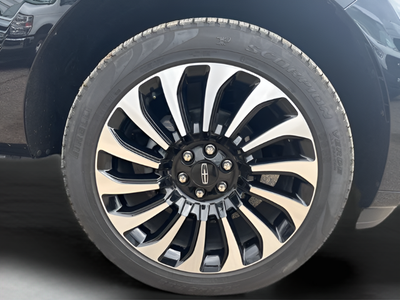 2024 Lincoln Navigator Black Label