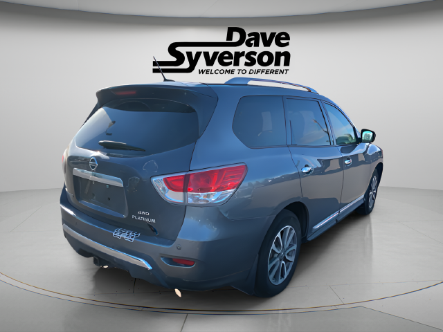2015 Nissan Pathfinder SL