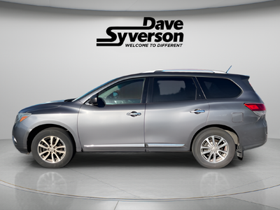 2015 Nissan Pathfinder SL