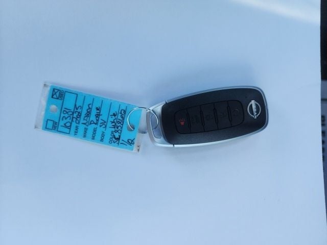 2025 Nissan Rogue SV