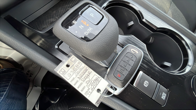 2026 Nissan Rogue SV
