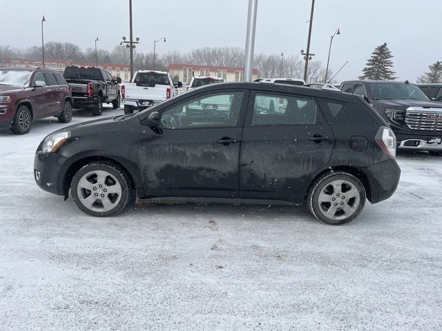 Used 2009 Pontiac Vibe AWD with VIN 5Y2SM67029Z421748 for sale in Albert Lea, Minnesota