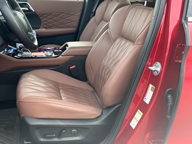 2025 Mitsubishi Outlander SEL